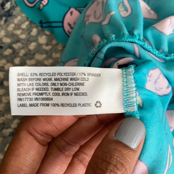 🌊Cat & Jack Girls Flamingo Rash Guard Top🌊 - Picture 5 of 6